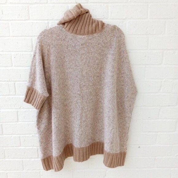 ROMEO & JULIET COUTURE Boxy Oversized Turtleneck Transitional Sweater sz: L - Picture 2 of 8